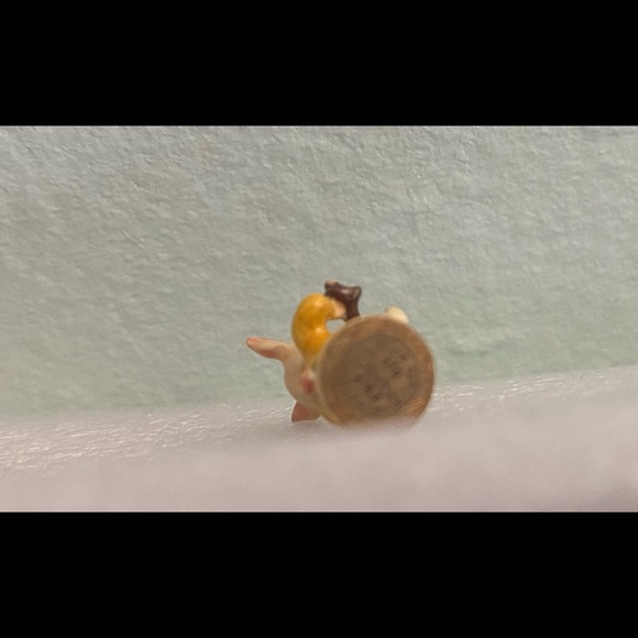 Olszewski Signed miniature Bronze Stick Pig - Picture 4 of 4